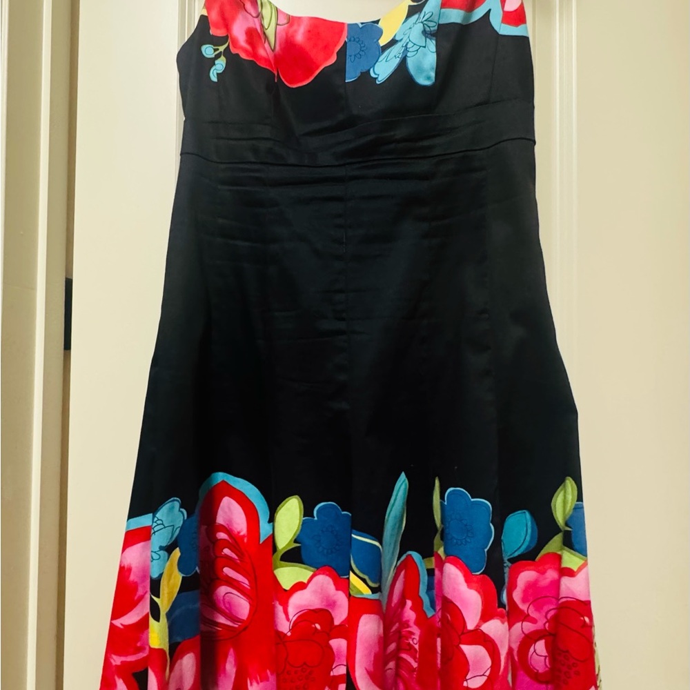 Nine West Strapless Dress with Red and Blue Floral Pattern